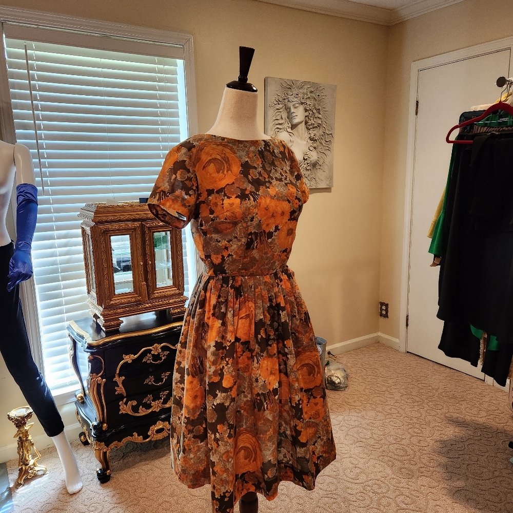 Vintage Mad Men 50s 60s Rockabilly Fit & Flare Sm Floral Dress Orange Brn Taupe